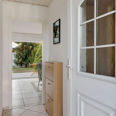 Cozy Bungalow In Werder With Garden *